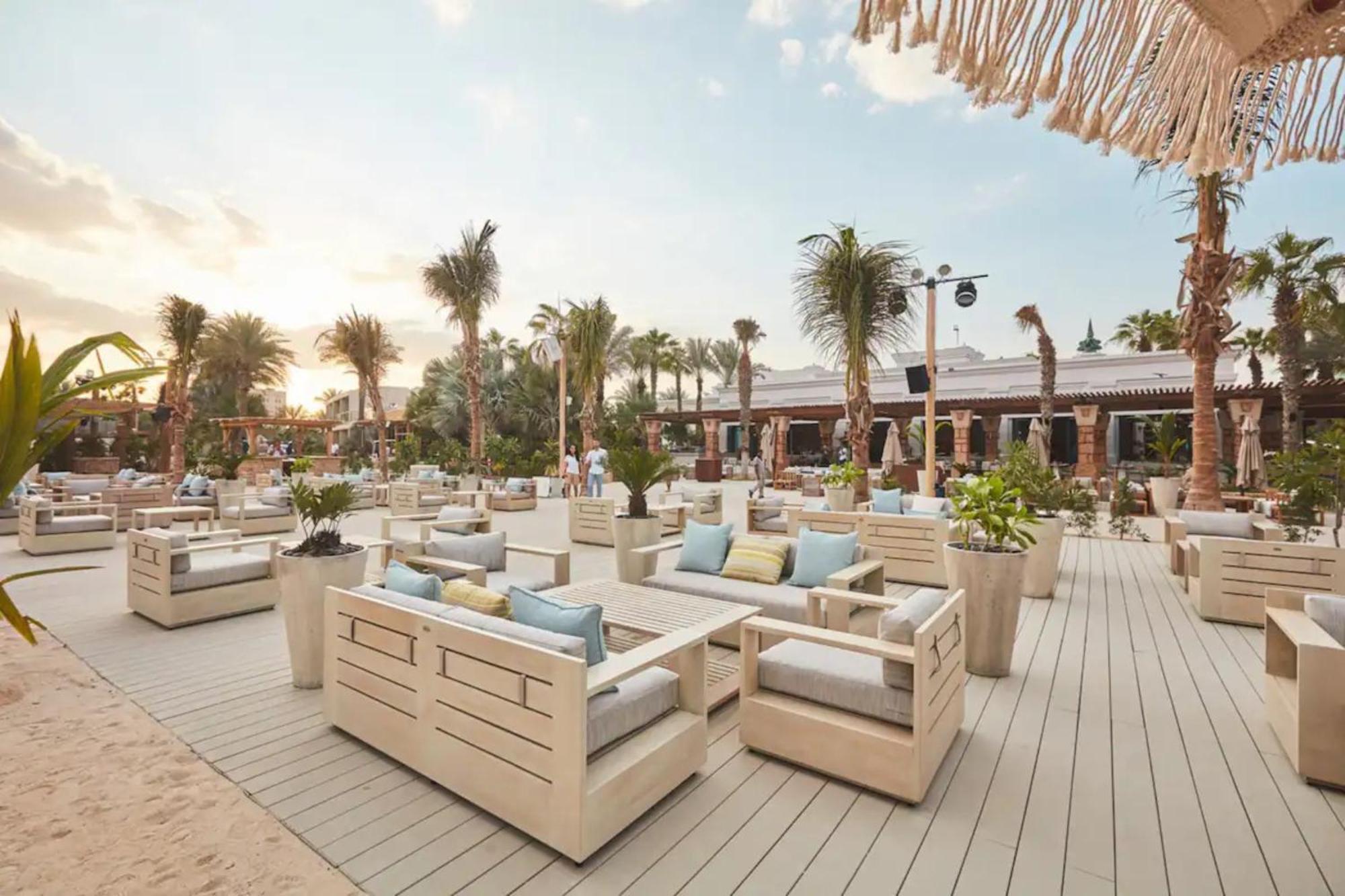 The Palm 4br & Pool Access *