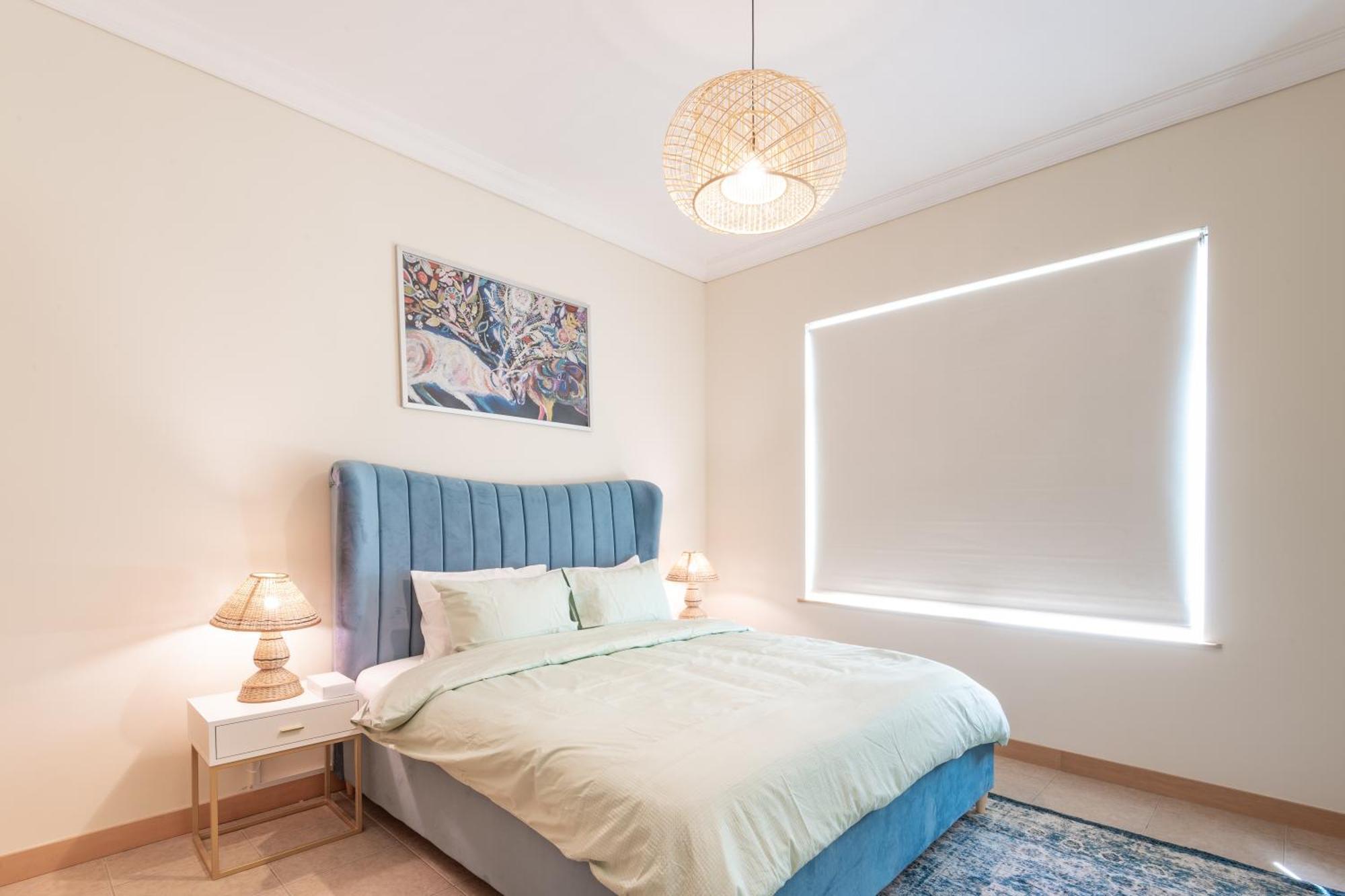 The Palm 4br & Pool Access Apartment Dubai